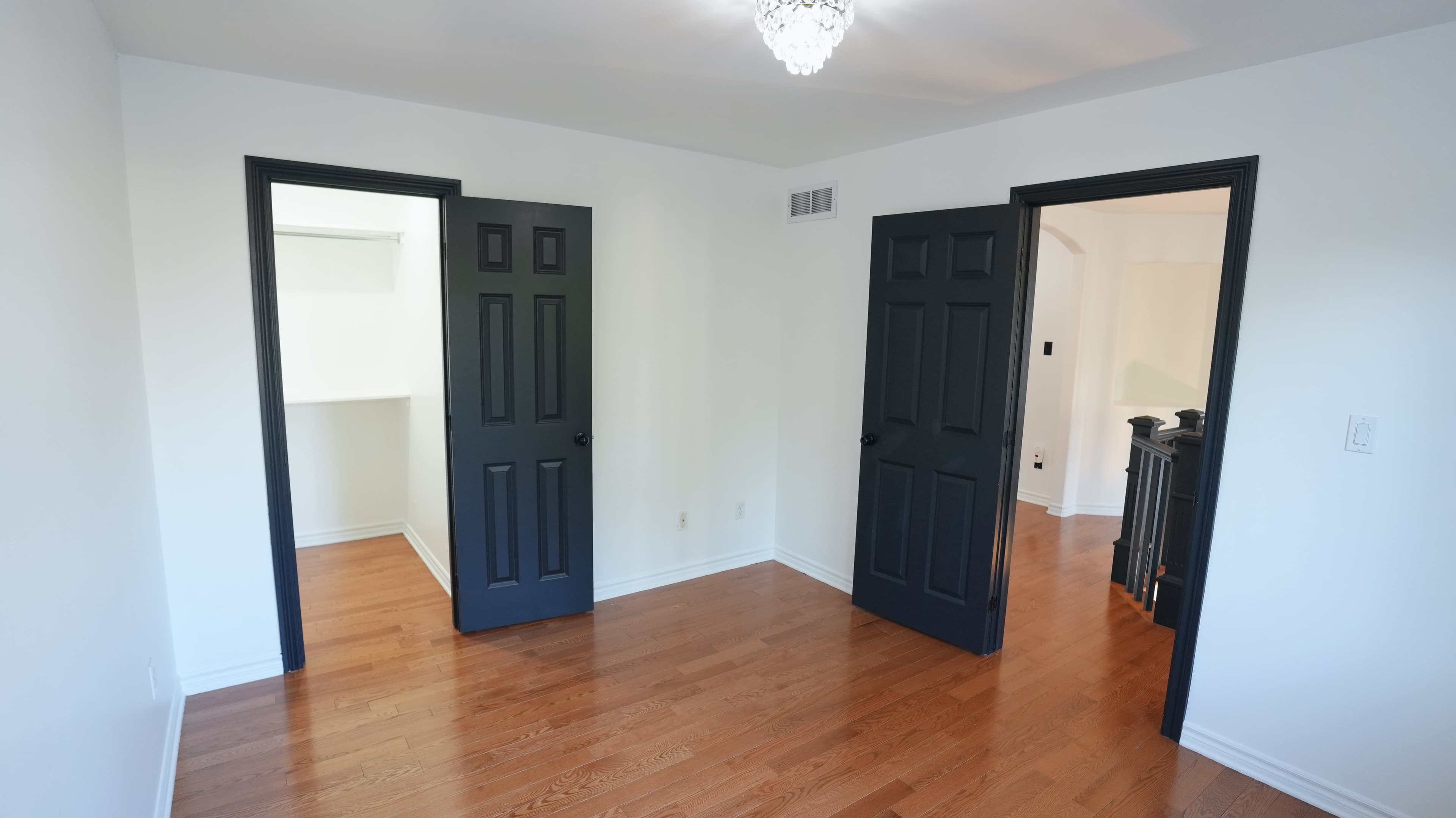 1234 Sample Street, photo 18