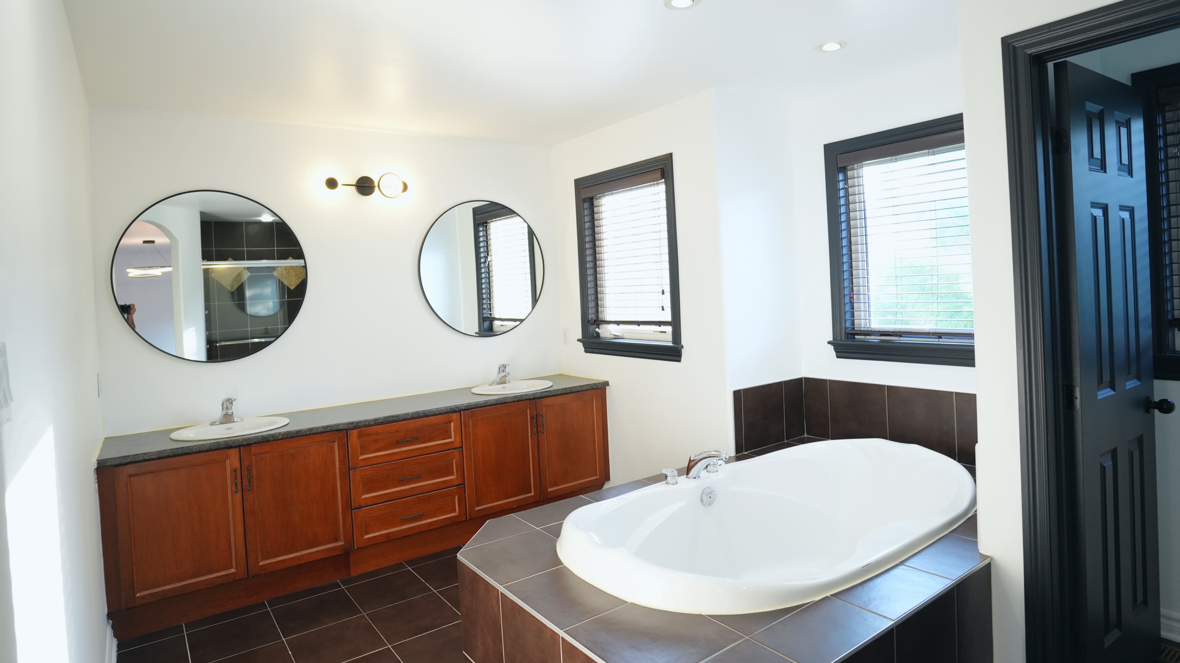 1234 Sample Street, photo 25